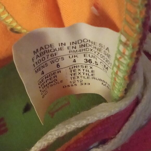 NEON CONVERSE LOW TOP ALL STARS - Picture 5 of 7